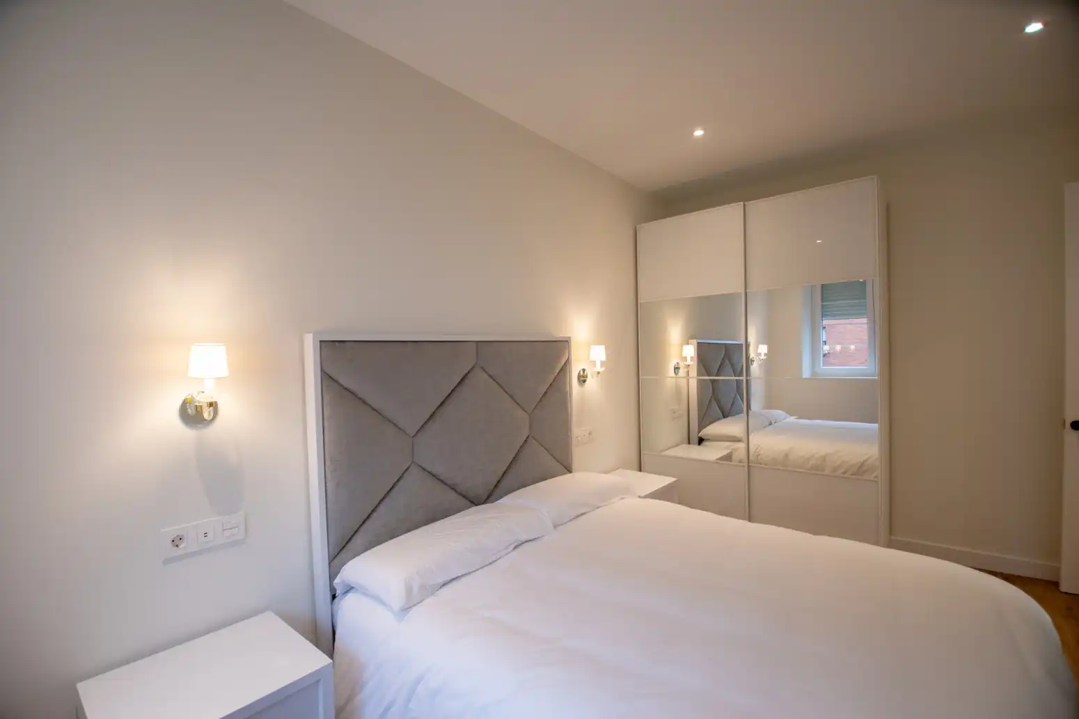 Habitación de Piso en venta en Villaviciosa con Calefacción, Terraza y Domótica