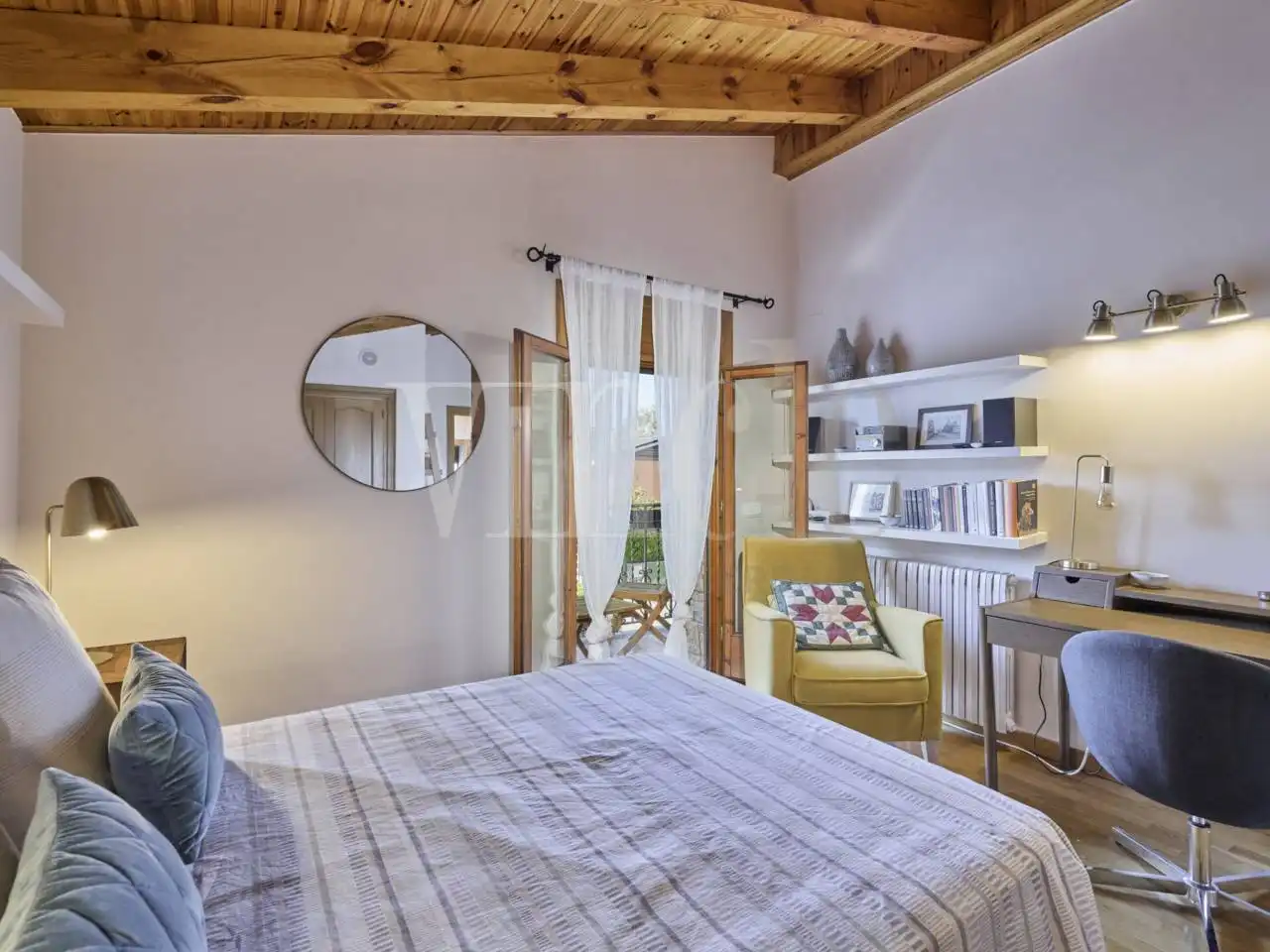 Habitación de Casa o chalet en venta en Puigcerdà con Calefacción, Jardín privado y Parquet