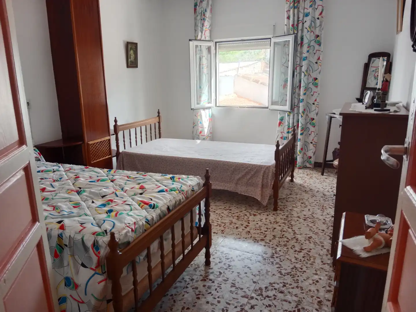 Bedroom of Detached homes for sale in Villanueva de la Reina  with Air Conditioner and Balcony