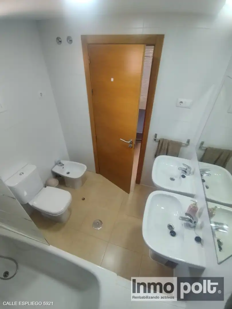 Bany de Pis en venda en Torre-Pacheco amb Aire condicionat, Jardí privat i Terrassa