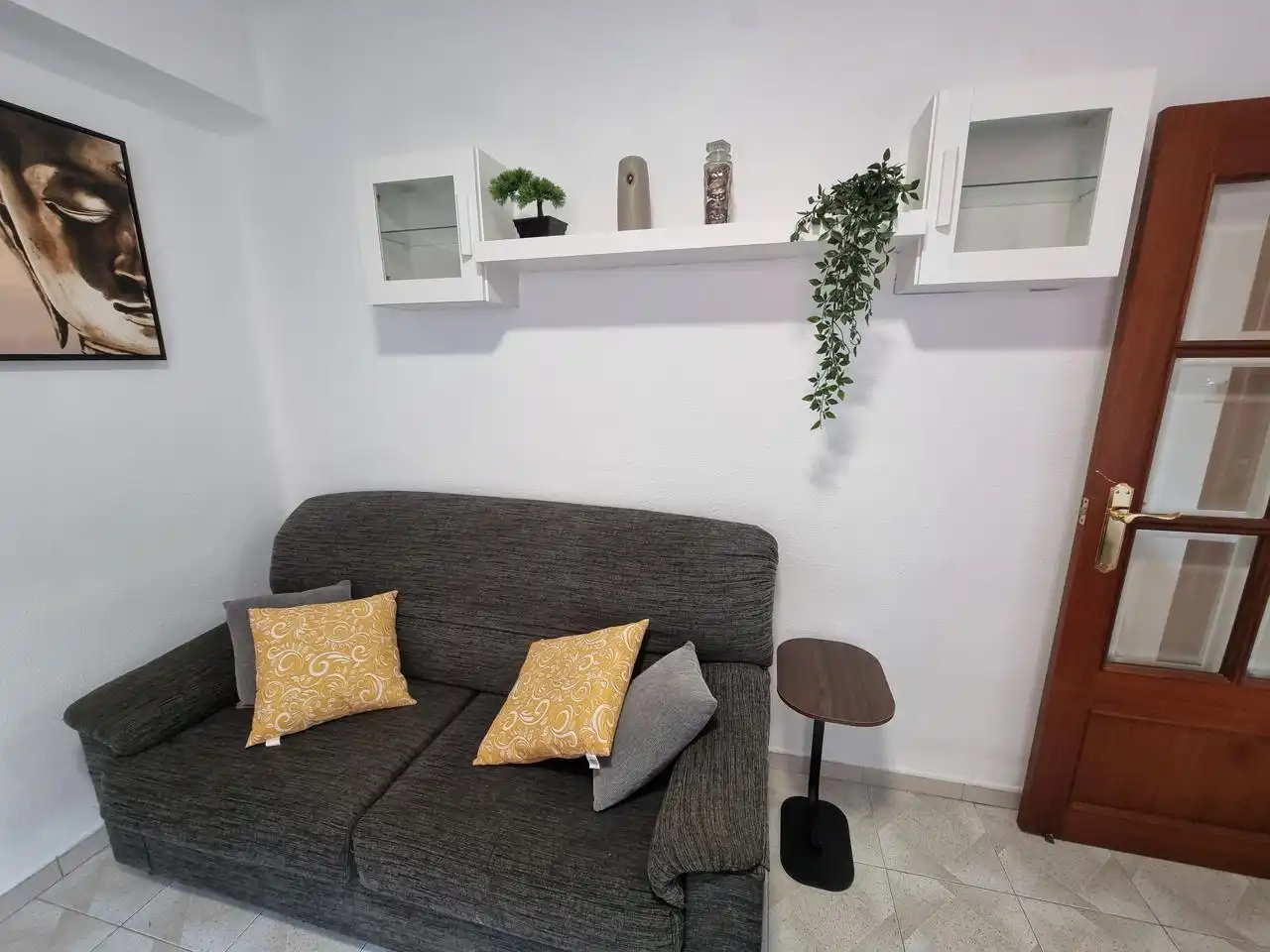Flat for rent in Del Periodista Gil Sumbiela, Barrio de Benicalap