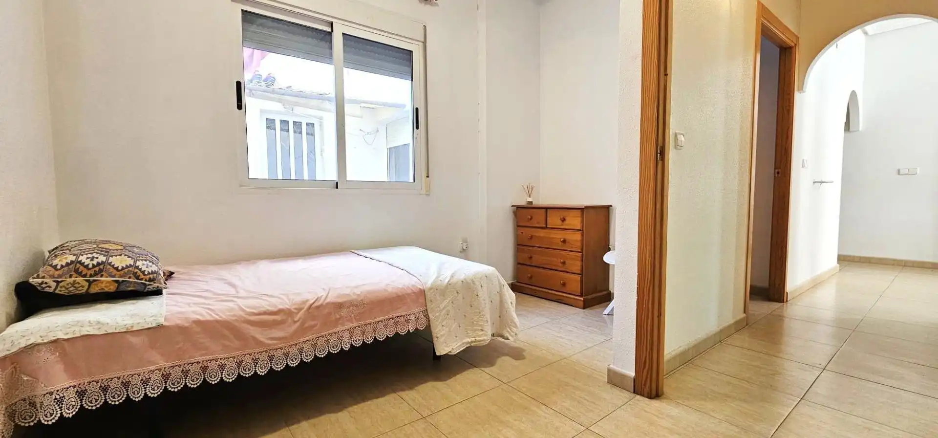 Habitación de Finca rústica en venta en San Pedro del Pinatar con Aire acondicionado, Terraza y Amueblado