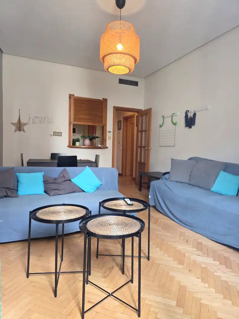 Wohnzimmer von Wohnung zum Verkauf in Madrid mit Klimaanlage, Heizung und Parkett