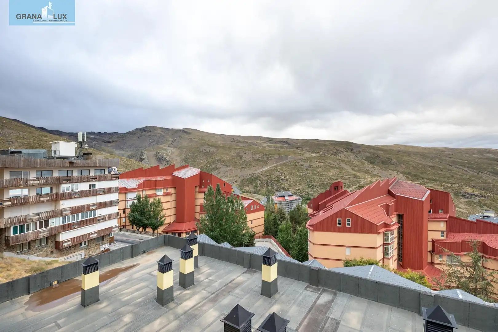 Exterior view of Flat for sale in Sierra Nevada  with Heating and Storage room