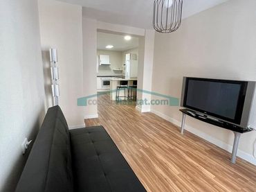 Piso con balcón en venta en Centre - Zona Alta