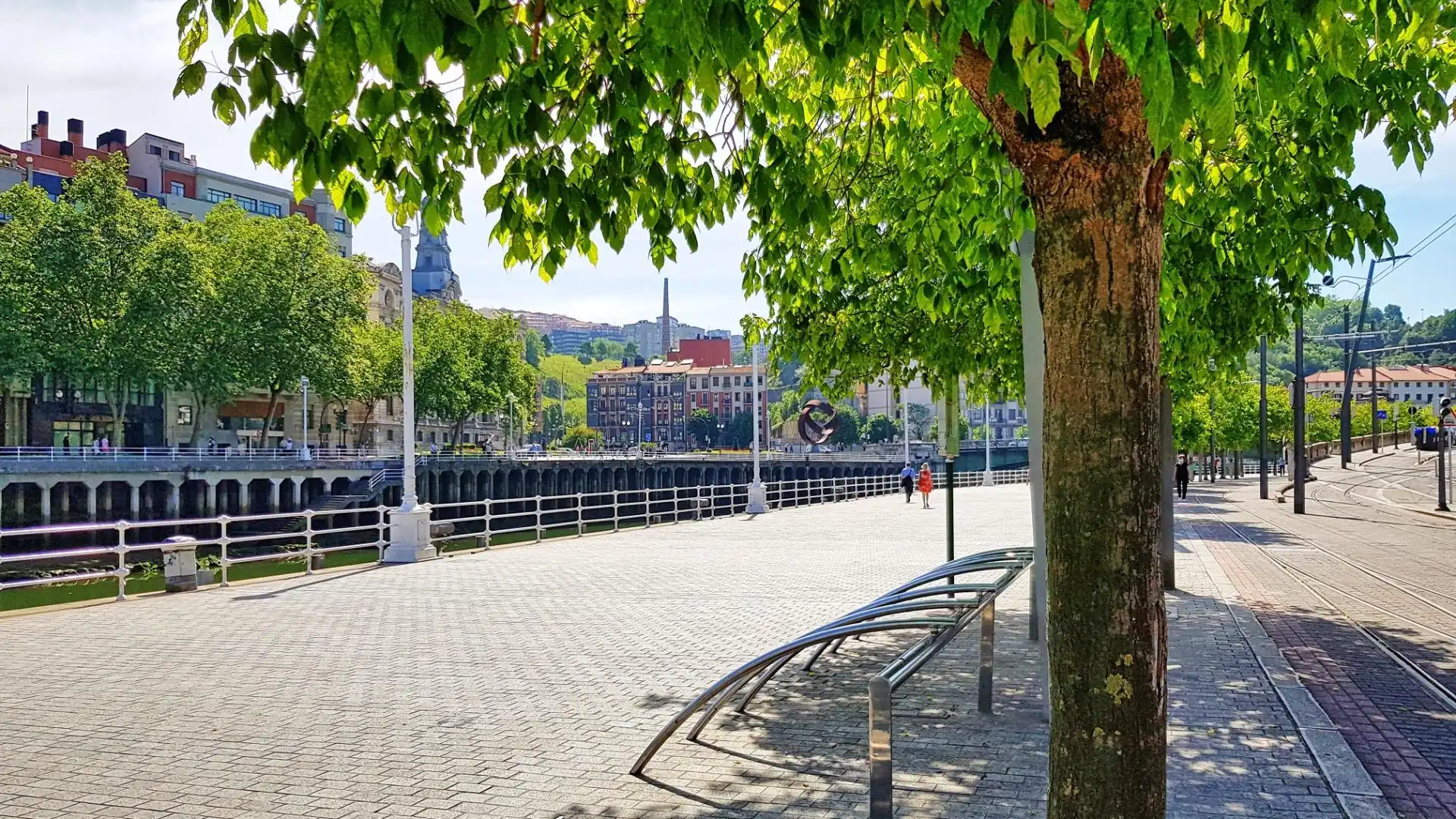 Vista exterior de Pis en venda en Bilbao  amb Traster