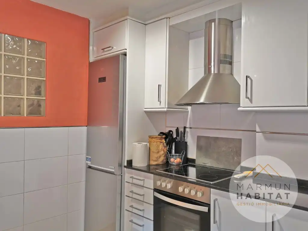 Cuina de Dúplex en venda en Mataró amb Aire condicionat, Calefacció i Terrassa