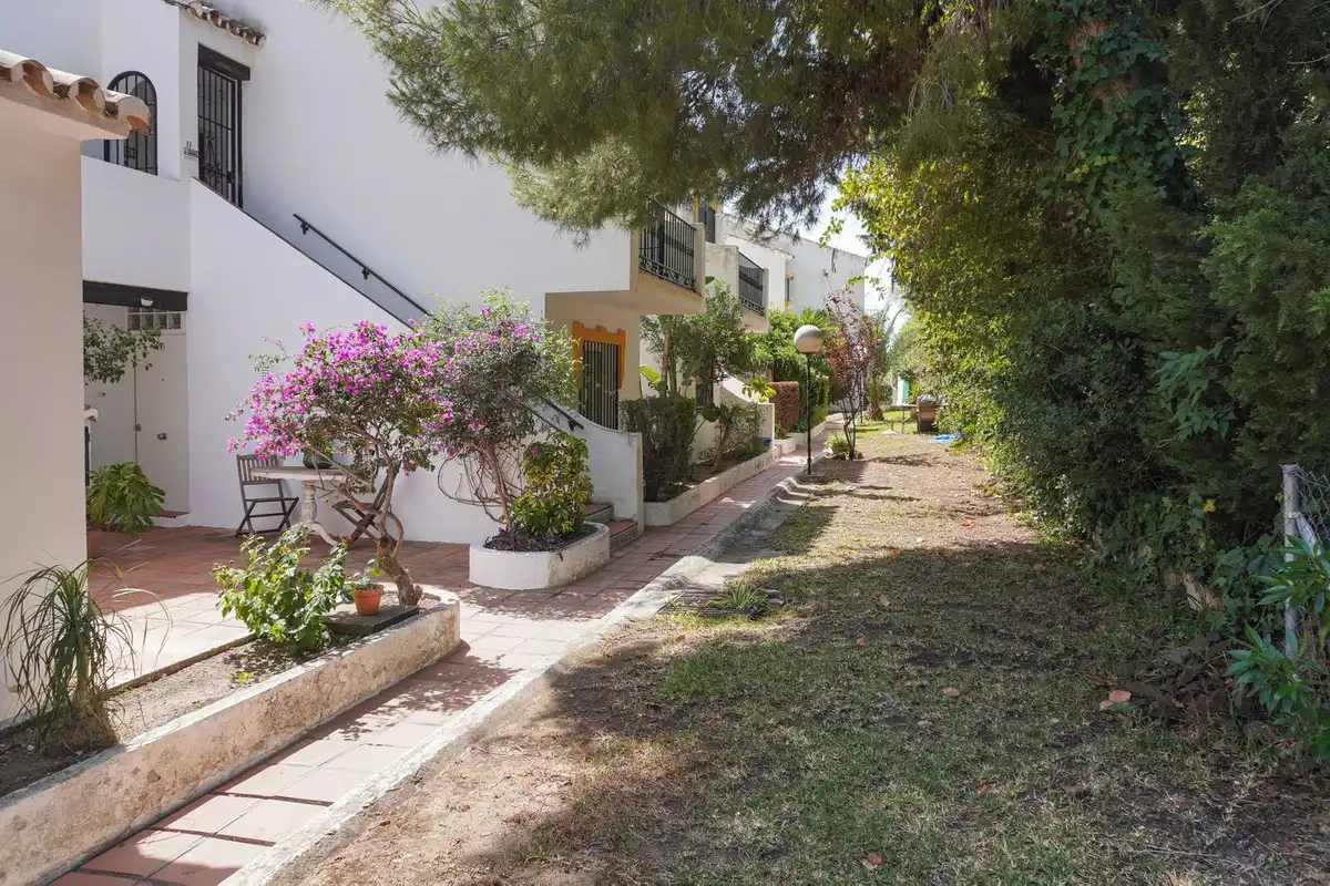 Jardí de Planta baixa en venda en Benalmádena amb Aire condicionat, Calefacció i Terrassa