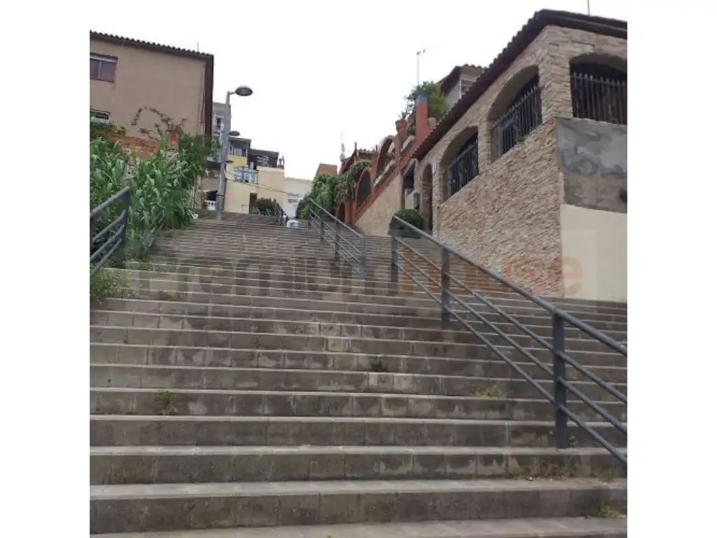 Casa en venda a PJ Sant Pau, Santa Coloma de Gramenet, imagen 2