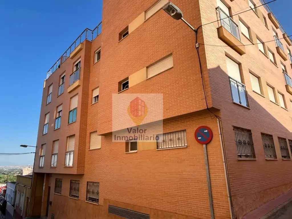 Pis en venda a Calle Alfonso X Sabio En Torreaguera