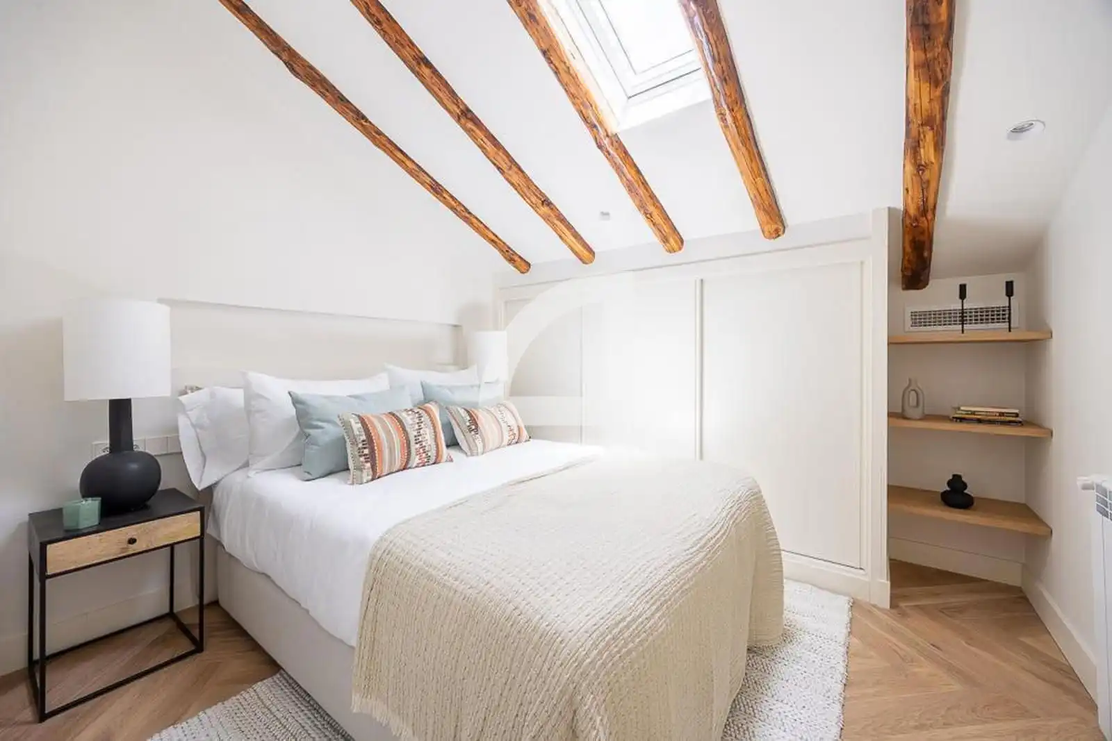 Bedroom of Duplexes for sale in Madrid  with Air Conditioner, Heating and Terrace