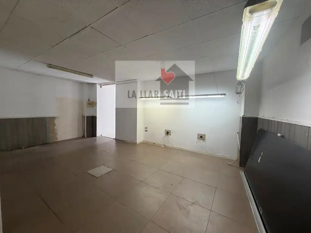Local comercial de lloguer a Avenida Pais Valencia, imagen 8