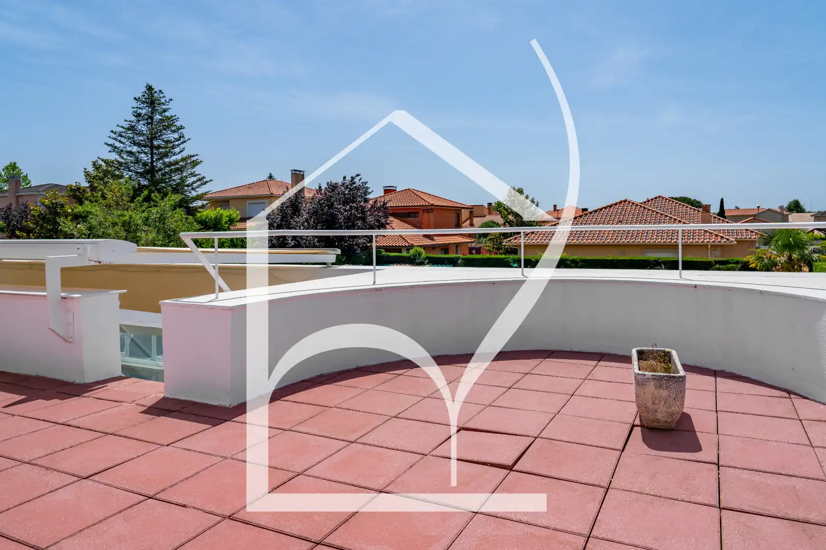 Terraza de Casa o chalet en venta en Villamayor con Aire acondicionado, Calefacción y Jardín privado