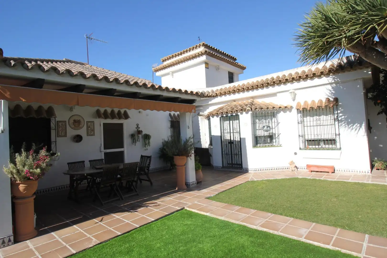 Garden of Houses for sale in Chiclana de la Frontera  with Heating, Private garden and Storage room
