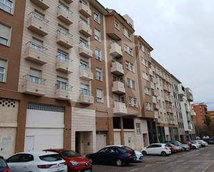 Exterior view of Flat to rent in Badajoz Capital  with Air Conditioner, Furnished and Oven