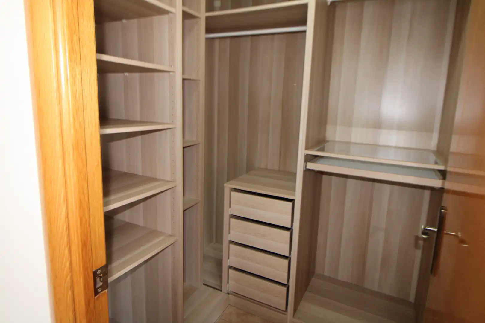 Schlafzimmer von Einfamilien-Reihenhaus zur Miete in Aljaraque mit Privatgarten, Abstellraum und Möbliert