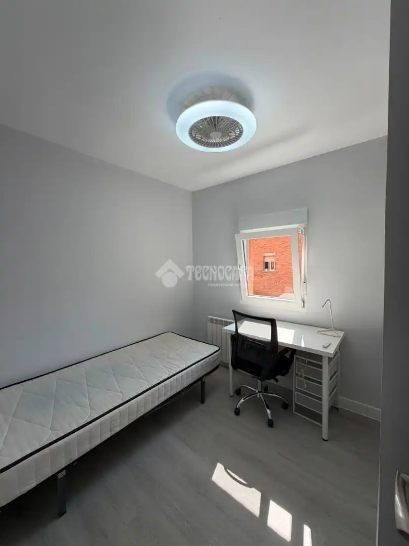 Flat for rent in Universidad