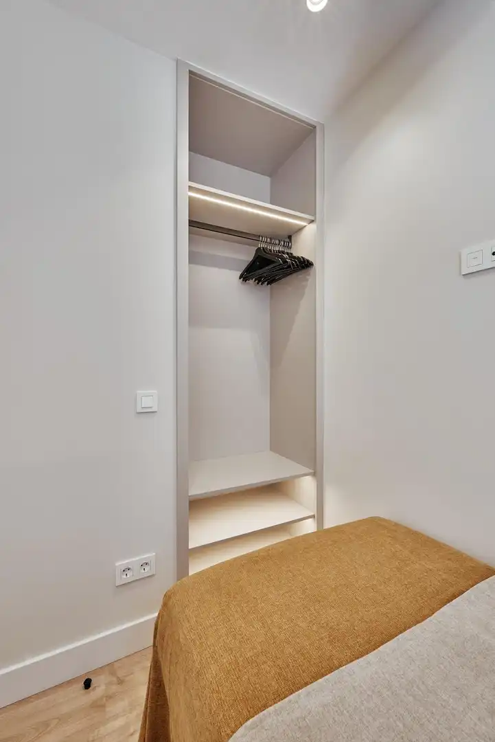 Habitación de Piso en venta en Madrid con Aire acondicionado, Calefacción y Amueblado