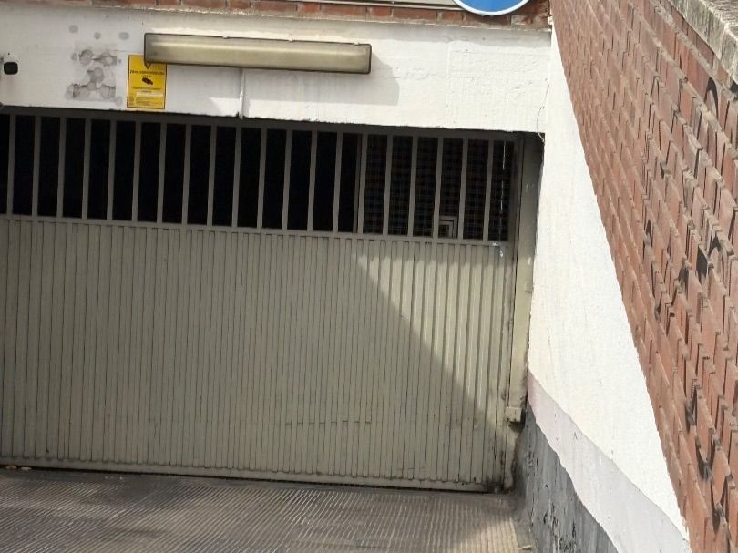 Aparcament de Garatge de lloguer en Alcobendas amb Alarma