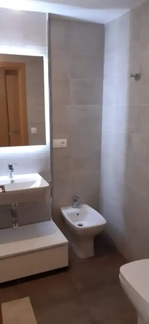 Bany de Àtic en venda en Pontevedra Capital  amb Aire condicionat