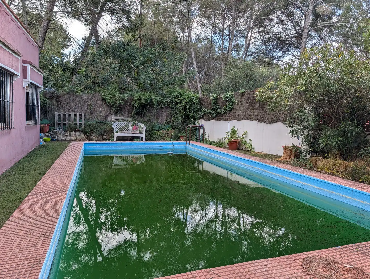 Swimming pool of Houses for sale in Vilanova i la Geltrú  with Heating, Terrace and Swimming Pool