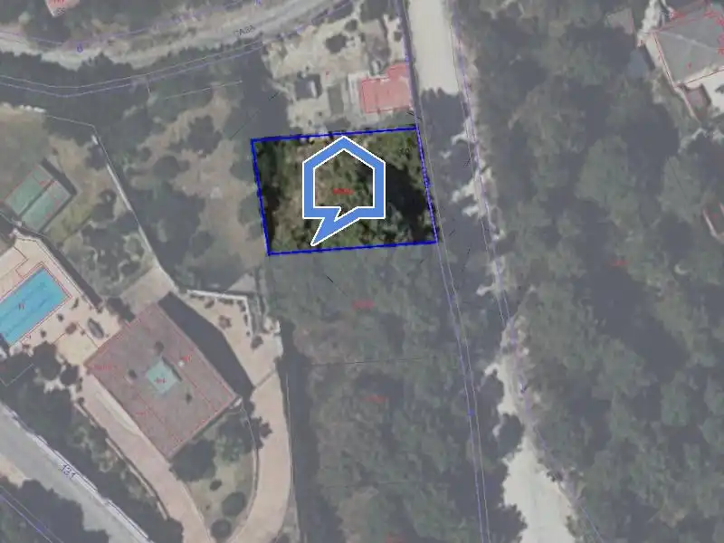 Residential land for sale in Canyelles