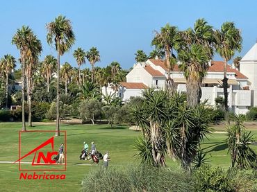 Local commercial à vendre à Costa Ballena Golf