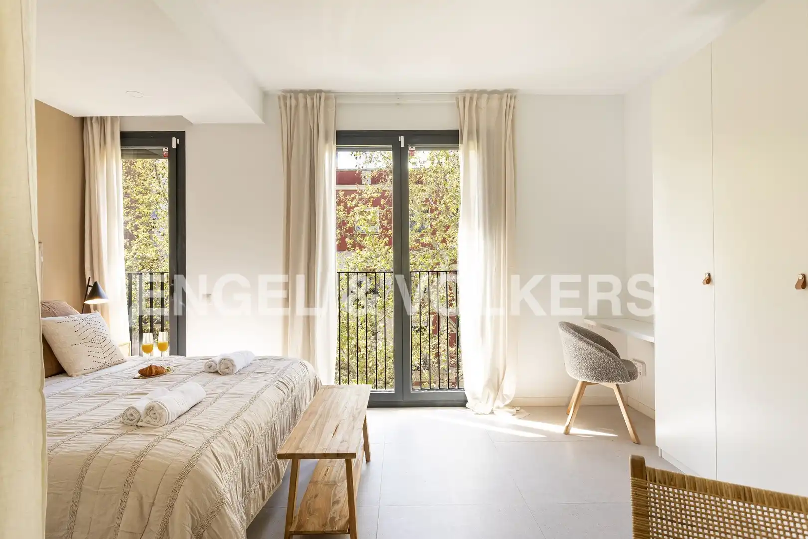 Habitación de Piso de alquiler en Barcelona con Aire acondicionado, Calefacción y Amueblado