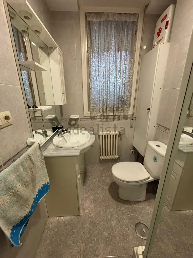 Baño de Piso en venta en Ourense Capital  con Calefacción, Parquet y Trastero