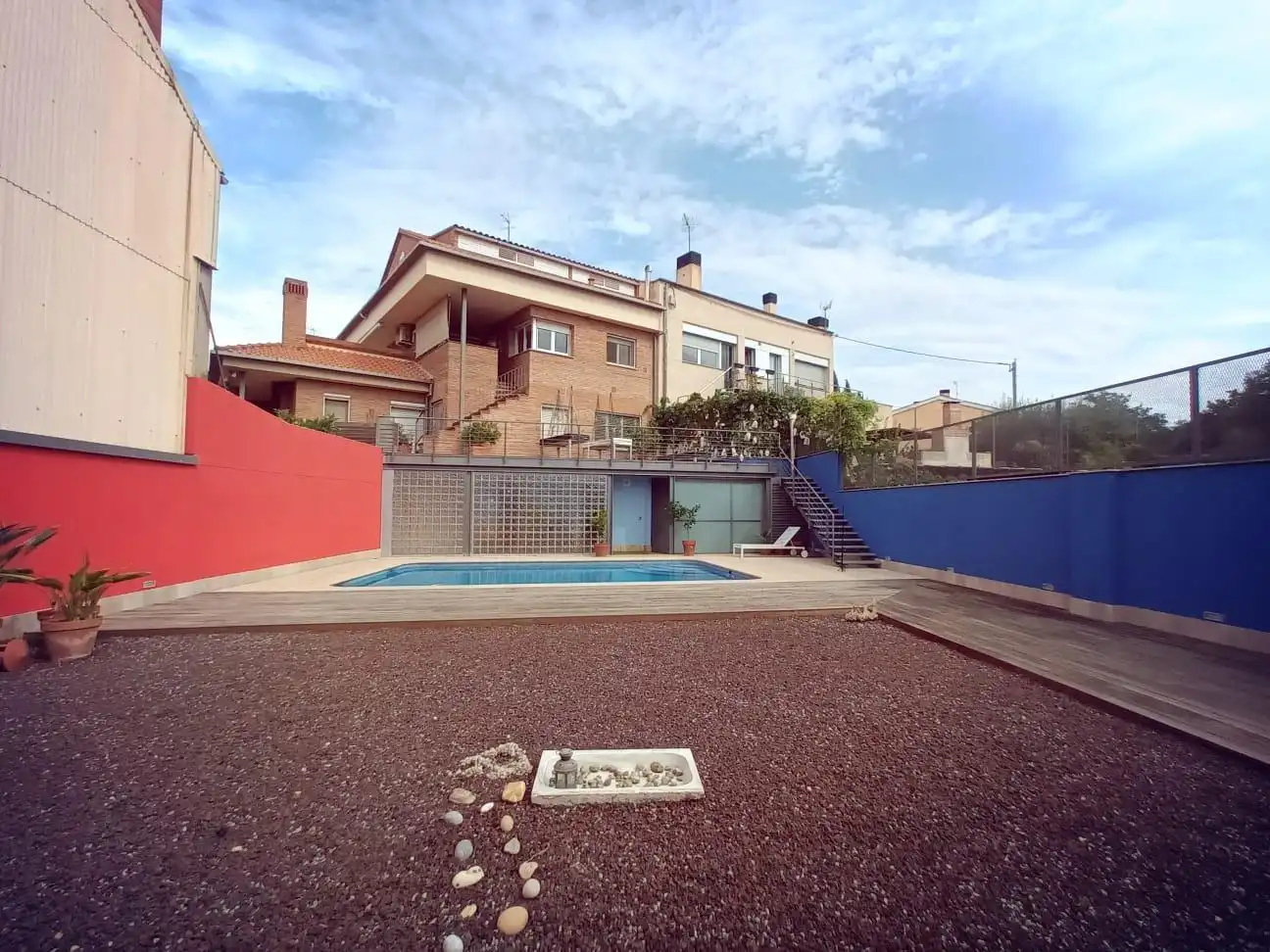 Piscina de Casa adosada en venda en Les Franqueses del Vallès amb Calefacció, Jardí privat i Terrassa