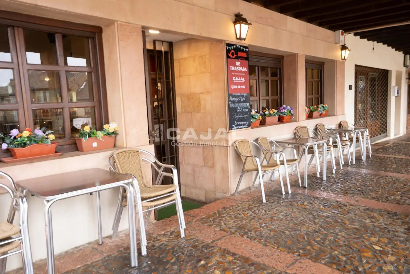 Terraza de Local en traspaso en Riaza