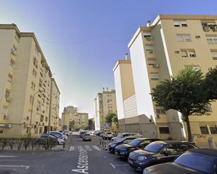 Vista exterior de Pis en venda en  Sevilla Capital amb Balcó