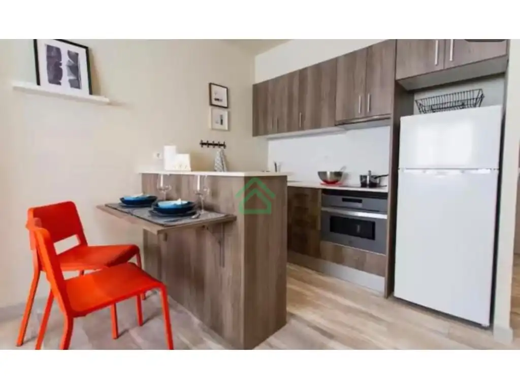 Estudio en venta en Carrer Montcorbison, imagen 2
