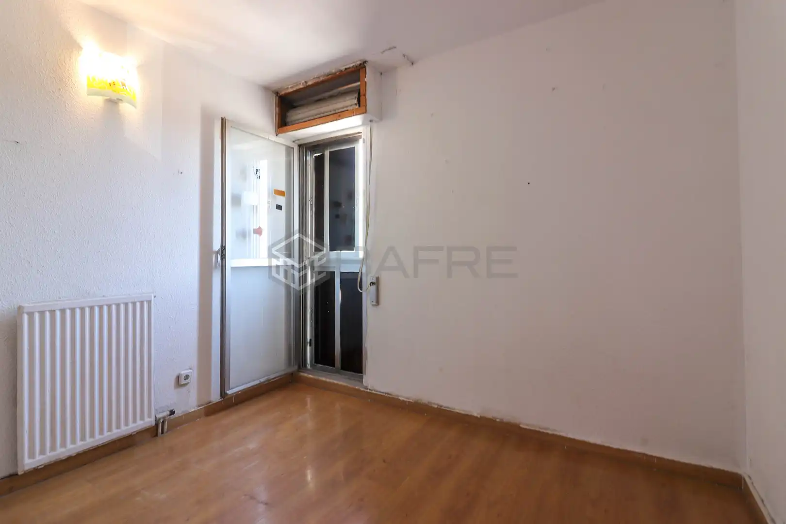 Habitación de Piso en venta en Madrid con Aire acondicionado, Terraza y Balcón