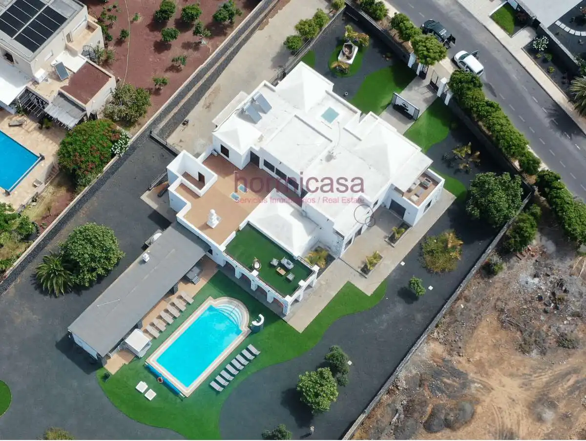 Detached house with terrace for sale in Costa Teguise, imagen 3