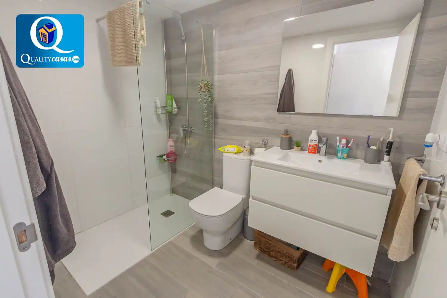 Bathroom of Apartments for sale in San Vicente del Raspeig / Sant Vicent del Raspeig  with Air Conditioner, Heating and Storage room