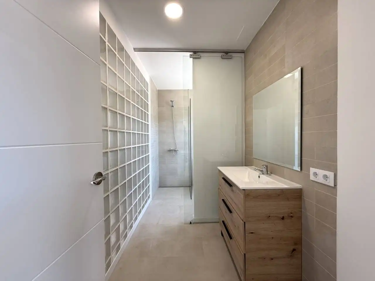 Baño de Casa o chalet en venta en Sant Feliu de Pallerols con Calefacción y Jardín privado
