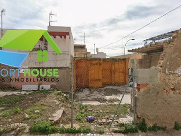 Terreno residenziale in vendita a Calle SUBMARINO - BO PERAL