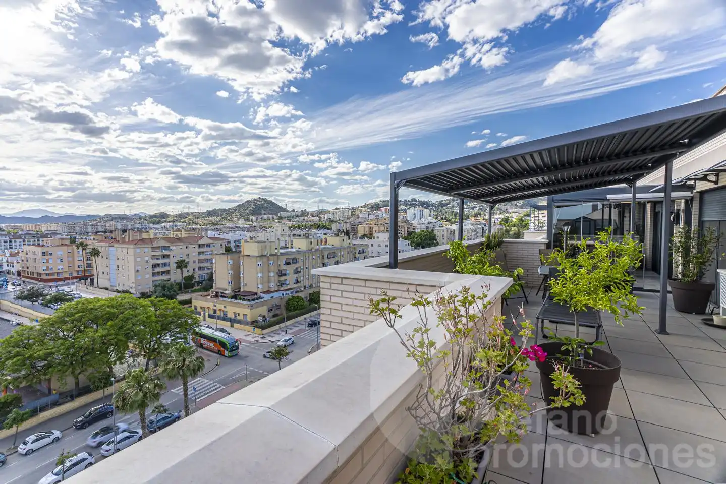 Terrasse von Dachboden zum Verkauf in Málaga mit Klimaanlage, Terrasse und Abstellraum