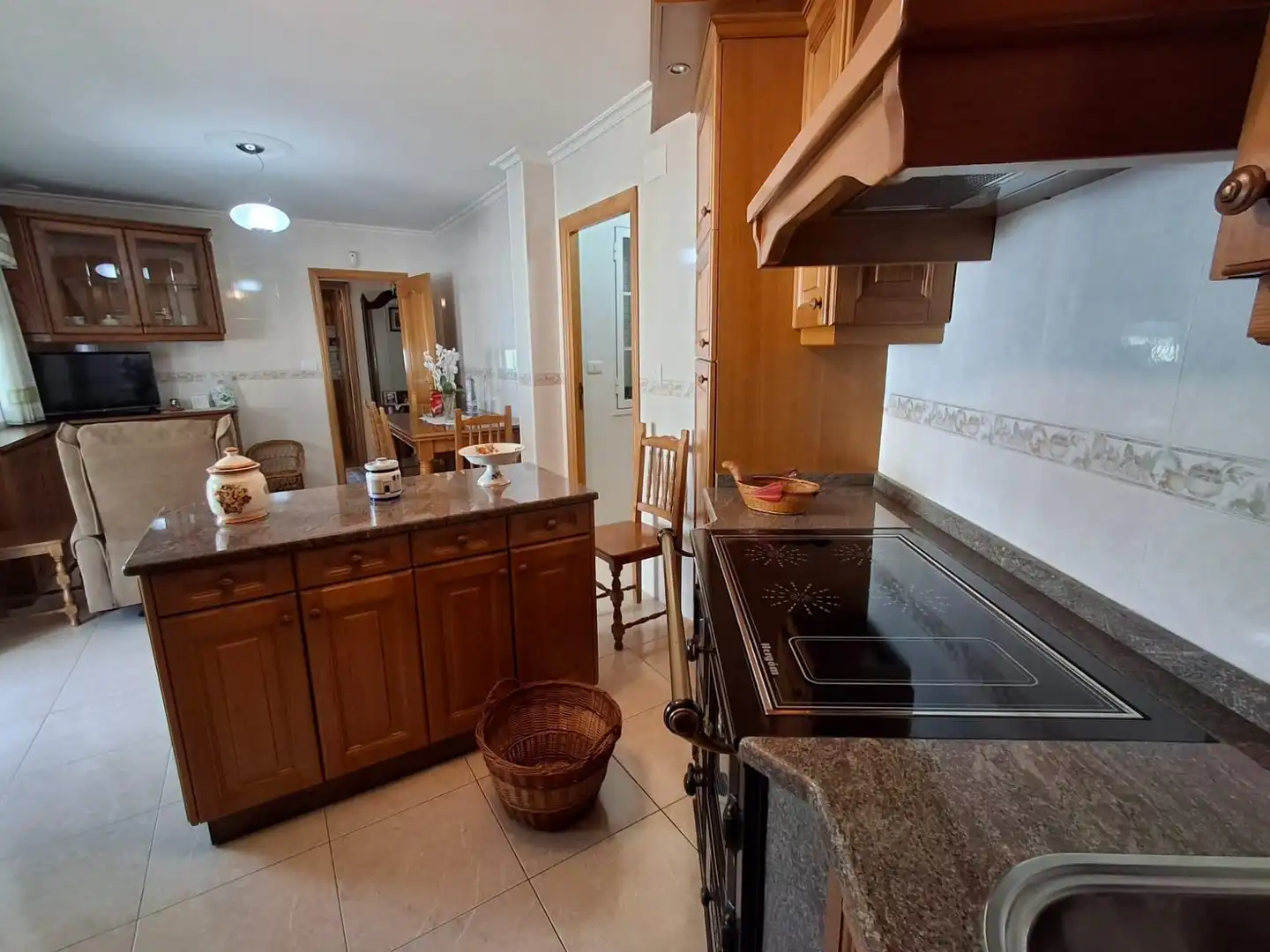 Cocina de Casa o chalet en venta en Cenlle con Calefacción, Jardín privado y Terraza