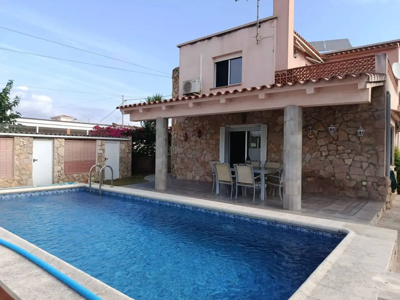 Piscina de Casa o xalet en venda en Vinaròs amb Aire condicionat, Jardí privat i Terrassa