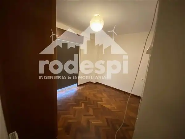 Schlafzimmer von Wohnung zur Miete in Ribadavia mit Heizung und Abstellraum