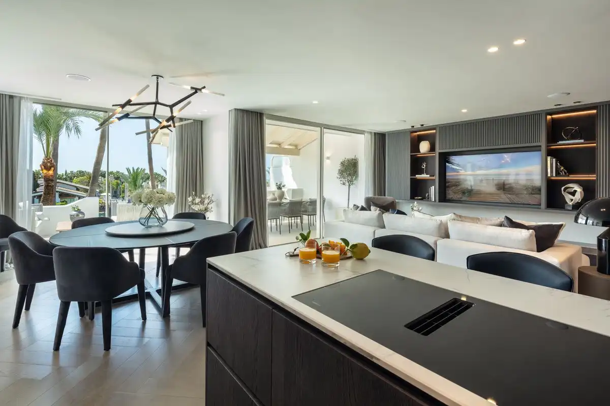 Kitchen of Duplexes for sale in Marbella  with Air Conditioner, Terrace and Community pool