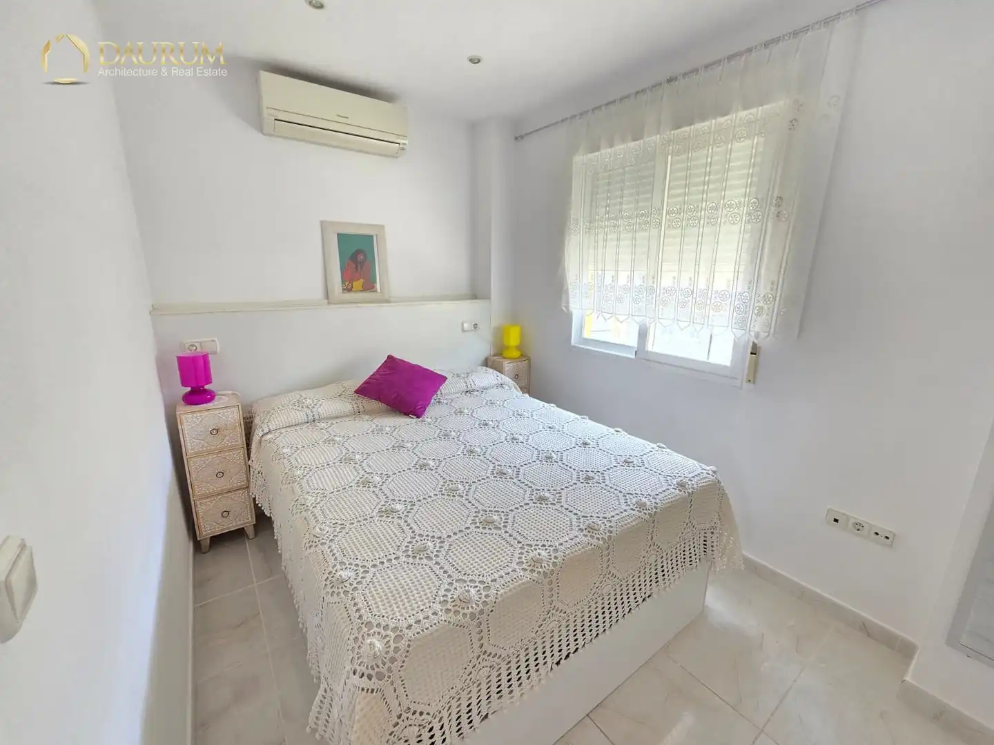 Casa aparellada amb piscina en venda a OROVAL, imagen 15