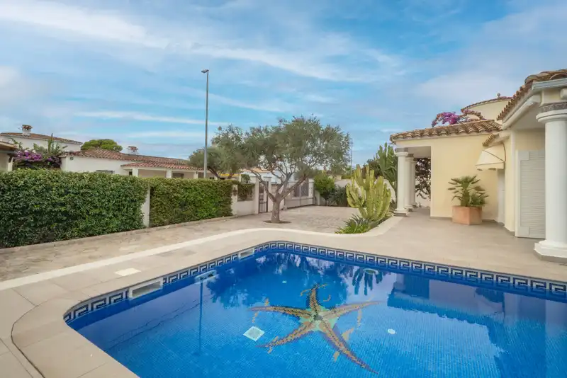 Chalet en venta en Peni, imagen 19