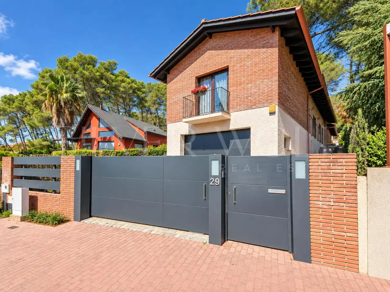 Casa con terraza en venta en calle Rascler
