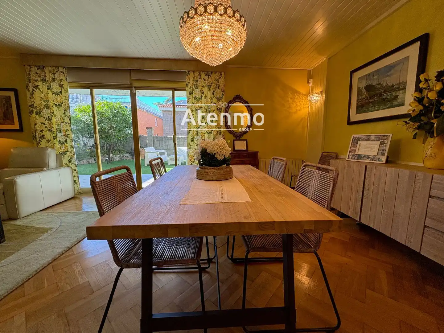 Comedor de Piso en venta en Barcelona con Calefacción, Jardín privado y Terraza