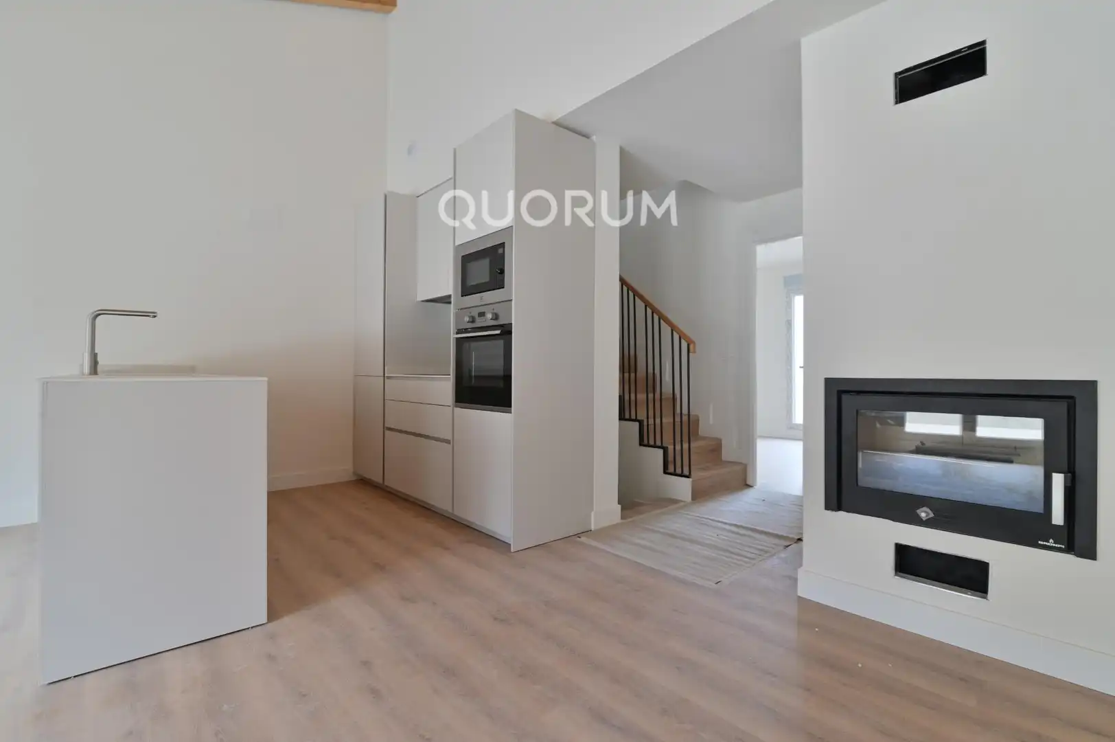 Sala de estar de Casa adosada en venta en Mungia con Calefacción, Jardín privado y Trastero
