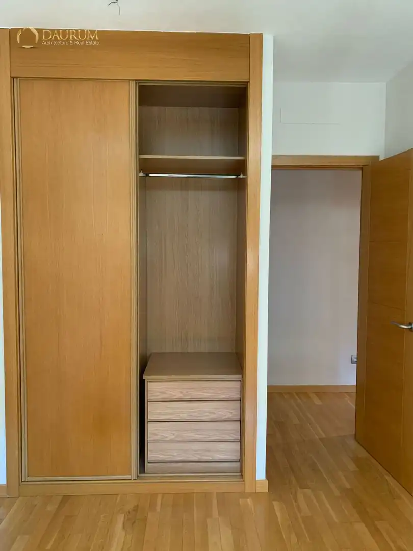 Habitación de Piso en venta en Rivas-Vaciamadrid con Aire acondicionado, Calefacción y Terraza