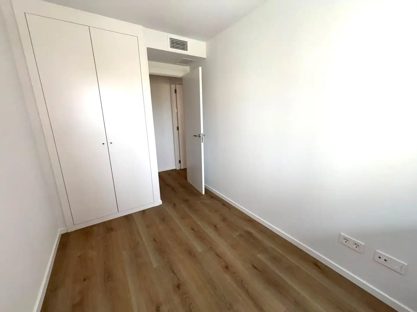 Bedroom of Flat for rent in Murcia  with Air Conditioner, Heating and Terrace